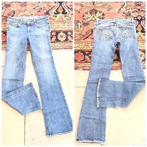 •Paige Hollywood Hills jeans• Size27